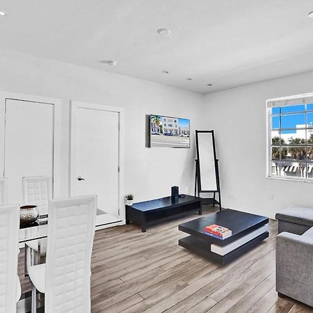 Luxe 2Br1Bath South Beach 1 Min Walk From Ocean Маямі-Біч Екстер'єр фото