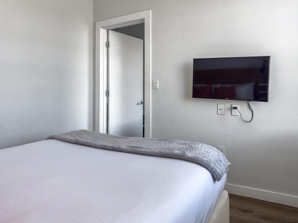 Luxe 2Br1Bath South Beach 1 Min Walk From Ocean Маямі-Біч Екстер'єр фото